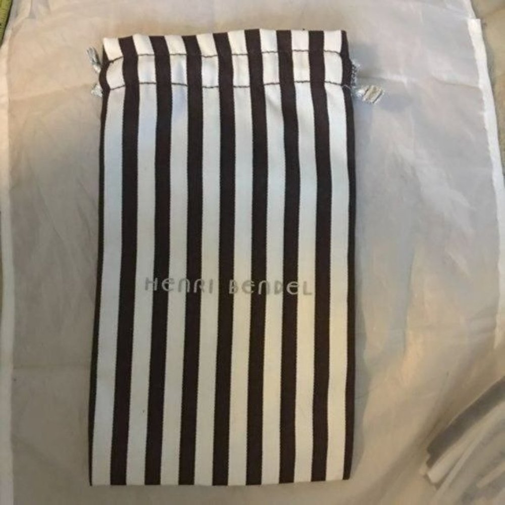 Henri Bendel small to medium dust bag drawstring pouch